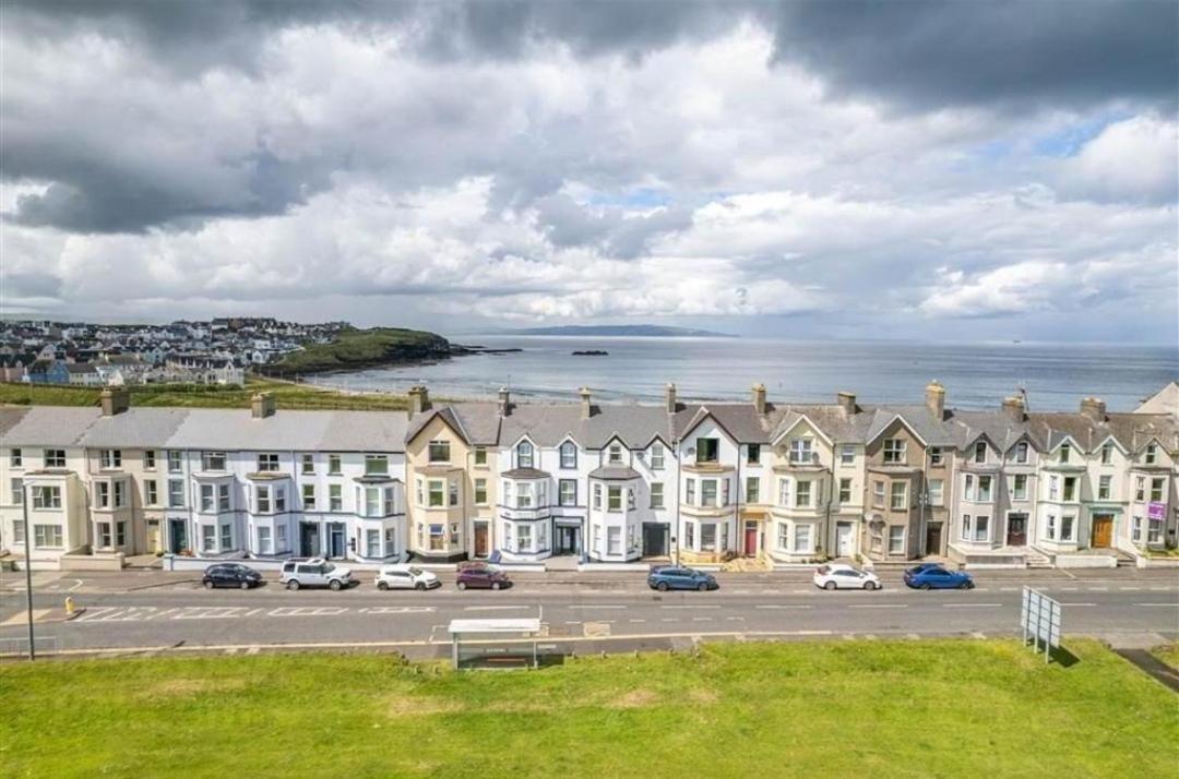 1 West Beach - Dog Friendly - Portrush By The Sea ภายนอก รูปภาพ
